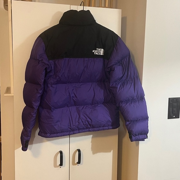 Urban Outfitters x North Face Nuptse Cropped Puffer Jacket Size Small NEW - Picture 7 of 13